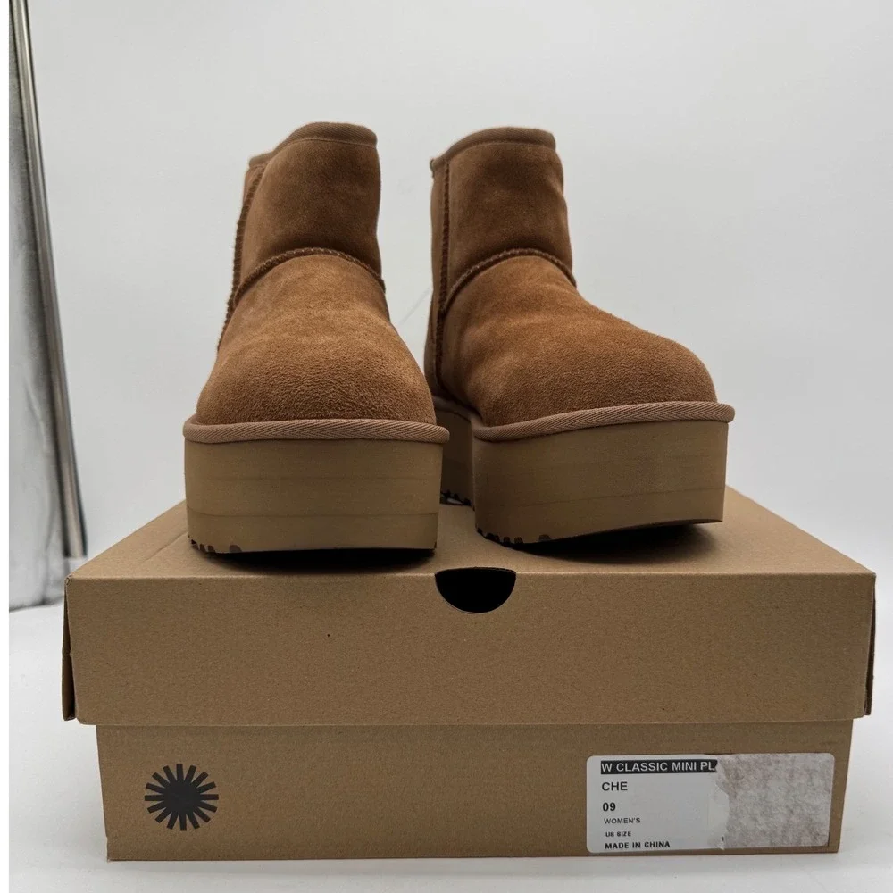 UGG‎ W Classic Mini Platform Chestnut Suede Shearling Lined Ankle Boots US 9